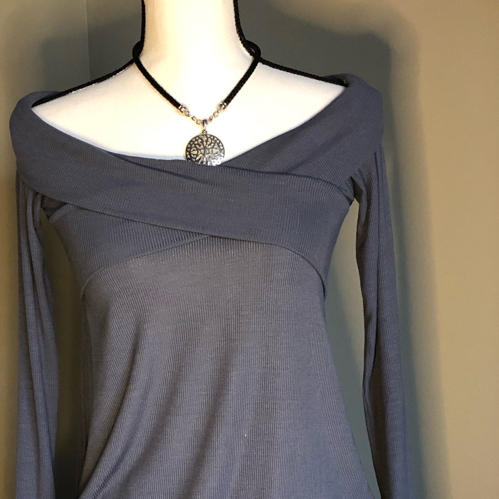 Cross front long sleeve rib knit top